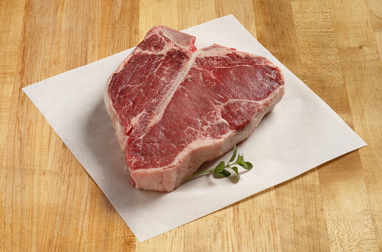 Snake River Farms Introduces Classic ThickCut Steaks to the Double R